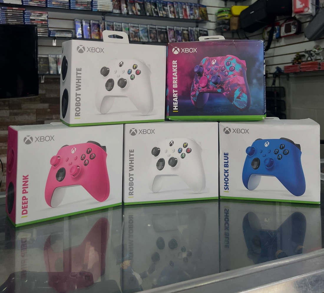 Controles inalámbricos Xbox para Xbox Series en Game Store 054